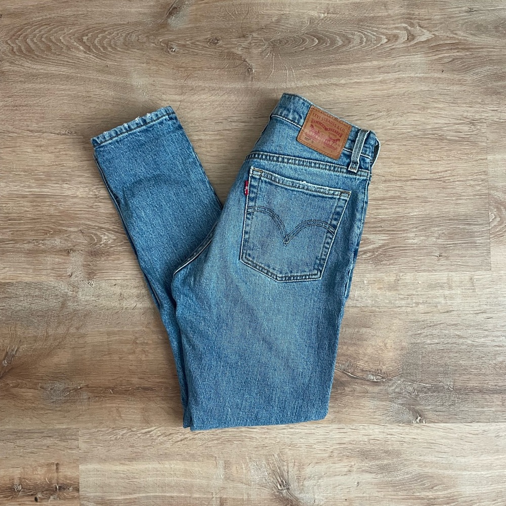 Levi’s 501 S women’s straight jean waist 25